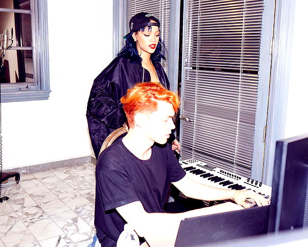 badgalriri instagram image archive image