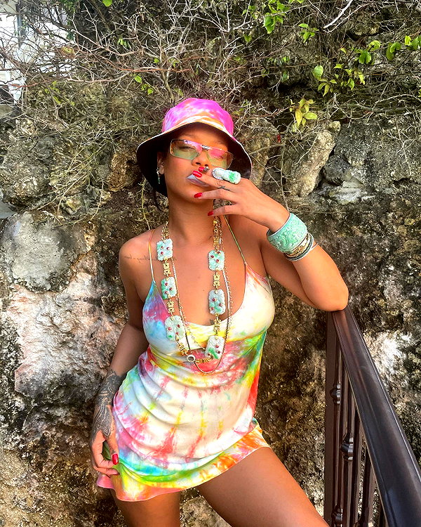 badgalriri instagram image archive image