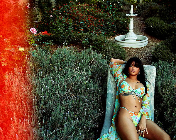 badgalriri instagram image archive image