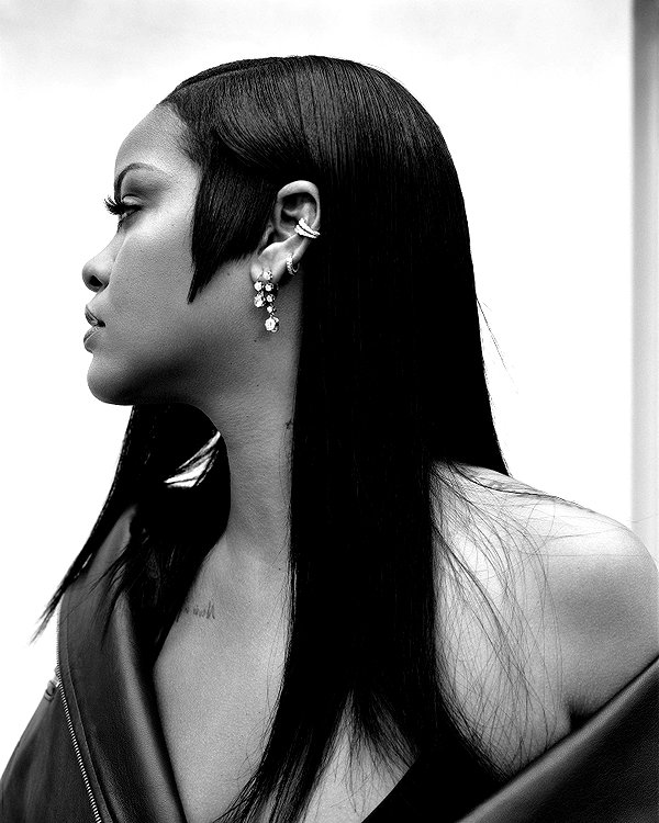 badgalriri instagram image archive image