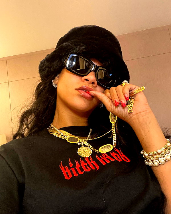 badgalriri instagram image archive image
