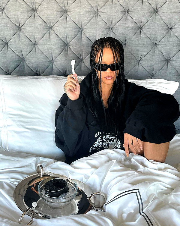 badgalriri instagram image archive image