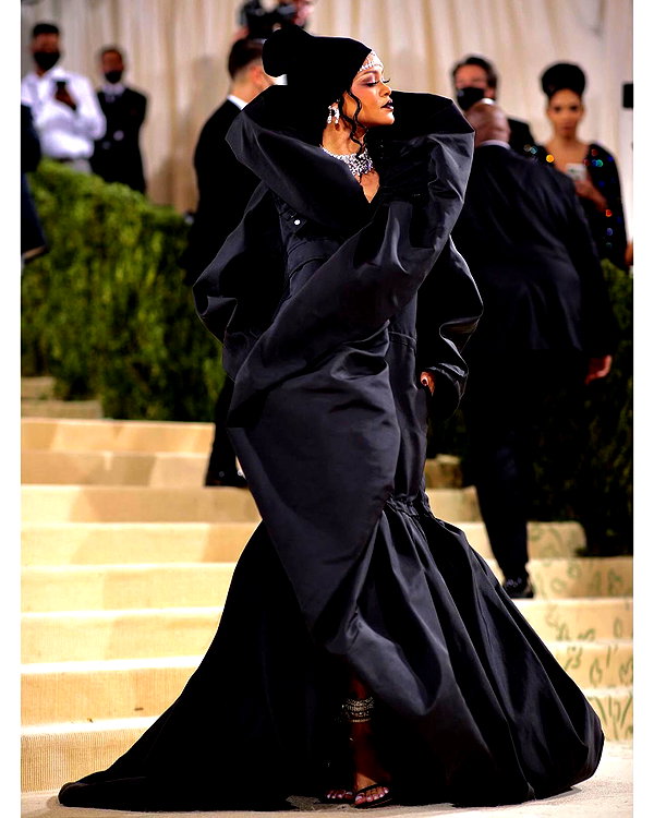 badgalriri instagram image archive image