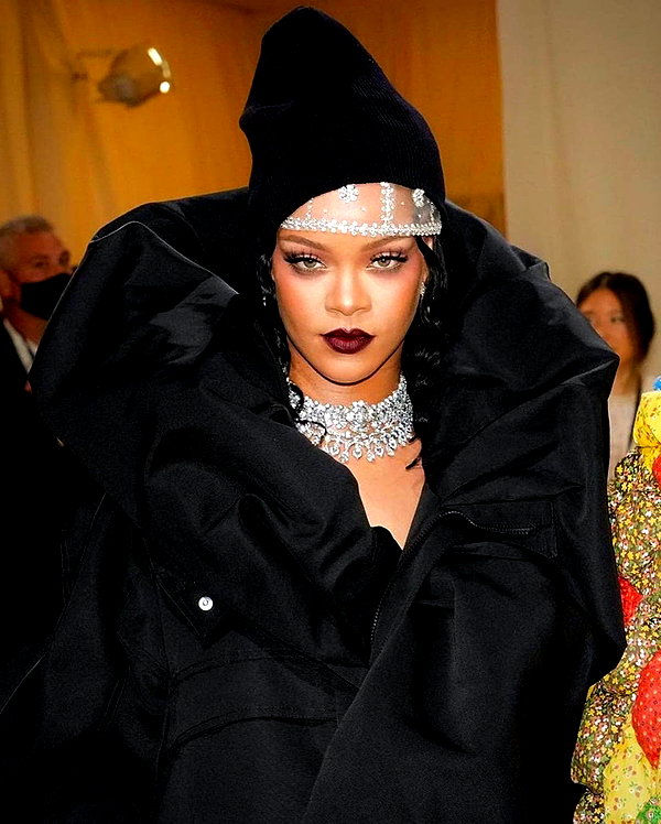 badgalriri instagram image archive image
