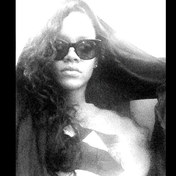 badgalriri instagram image archive image