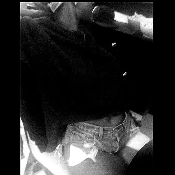 badgalriri instagram image archive image