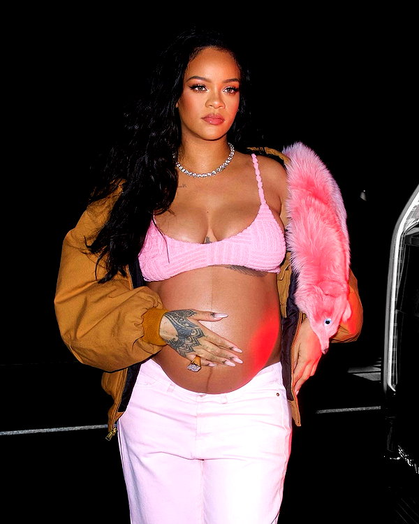 badgalriri instagram image archive image