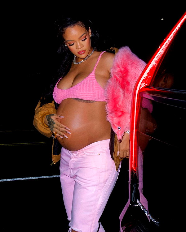 badgalriri instagram image archive image