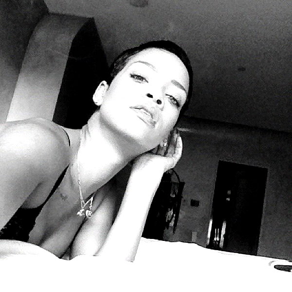 badgalriri instagram image archive image
