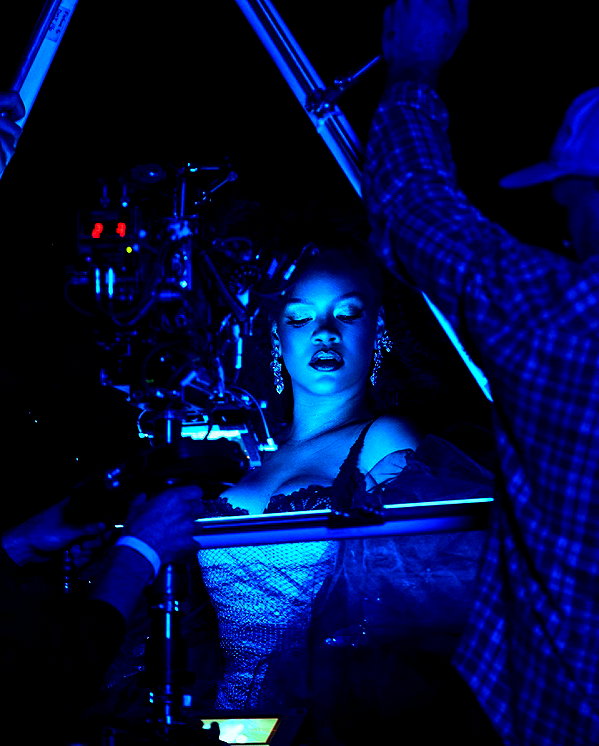 badgalriri instagram image archive image