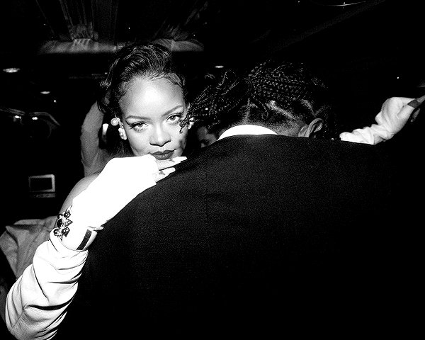 badgalriri instagram image archive image