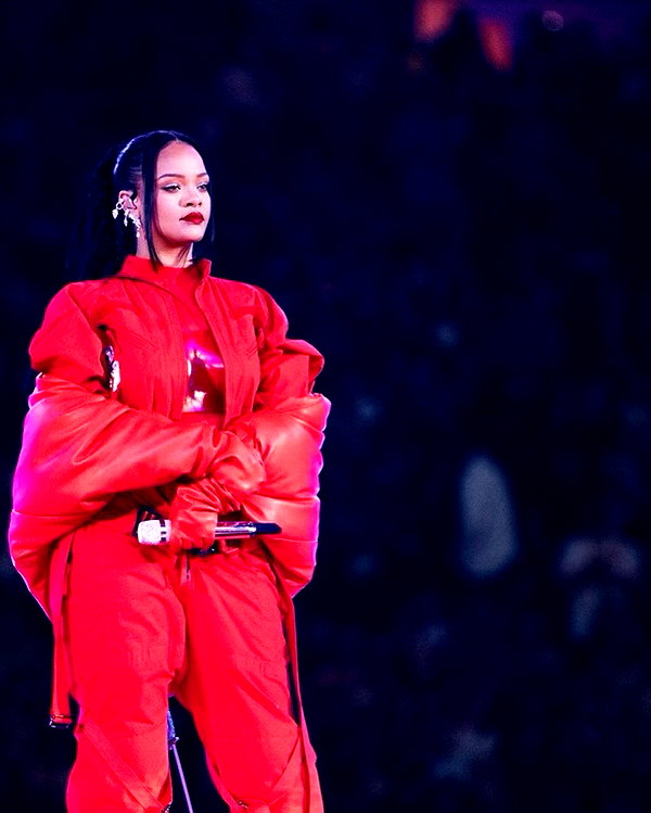 badgalriri instagram image archive image