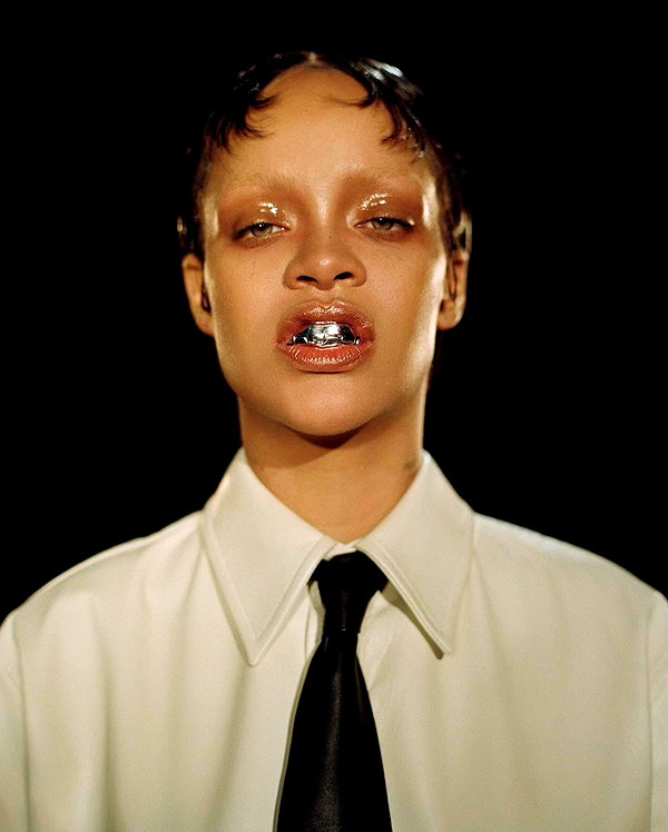 badgalriri instagram image archive image