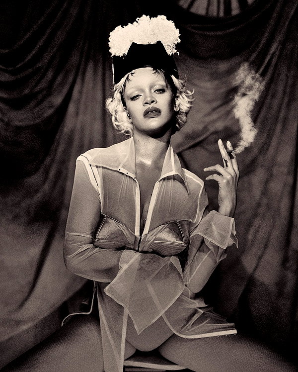 badgalriri instagram image archive image