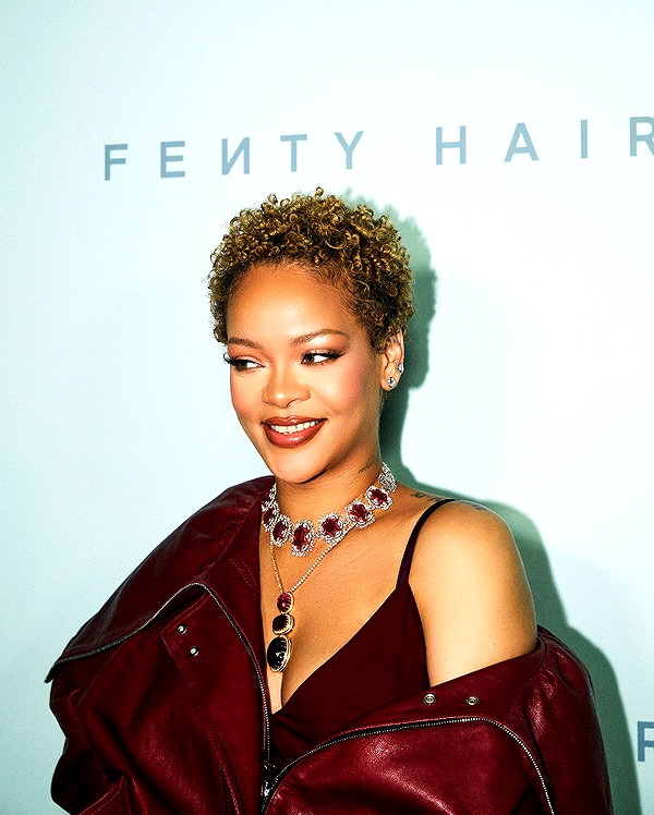 badgalriri instagram image archive image