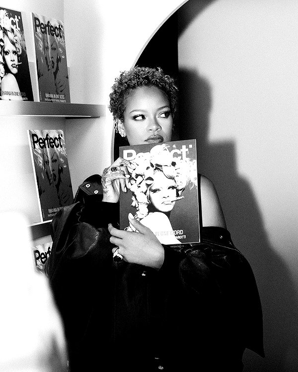 badgalriri instagram image archive image