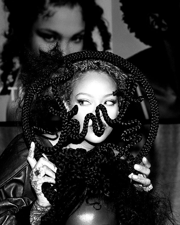 badgalriri instagram image archive image