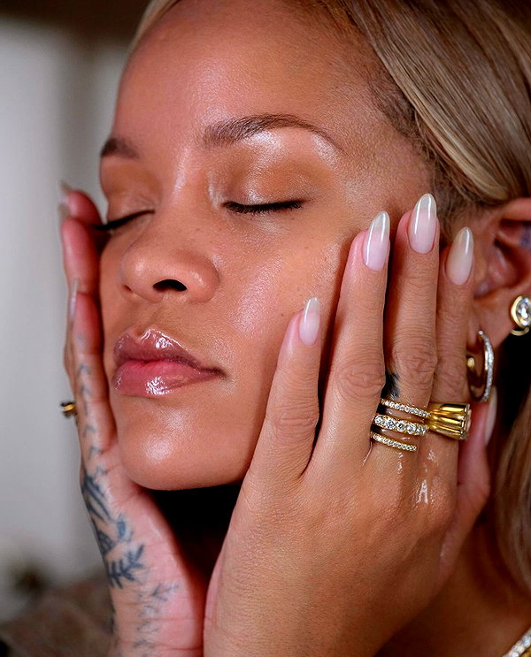 badgalriri instagram image archive image