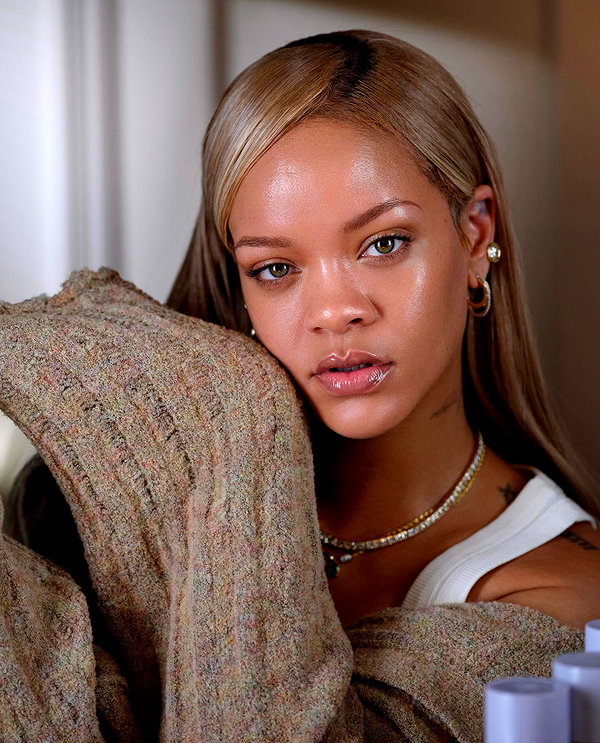 badgalriri instagram image archive image