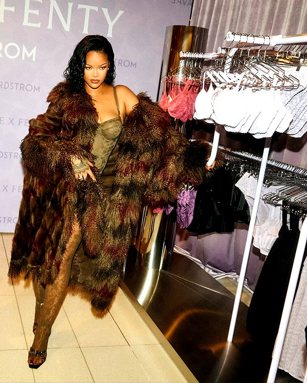 badgalriri instagram image archive image