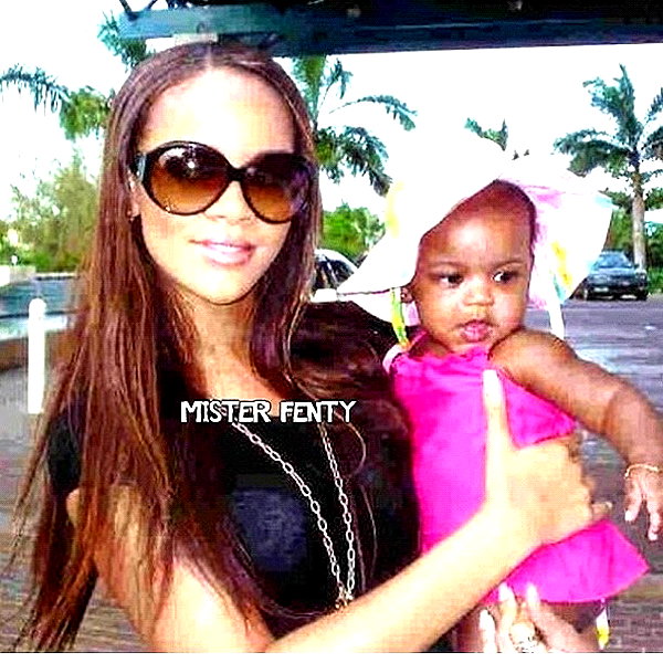 badgalriri instagram image archive image