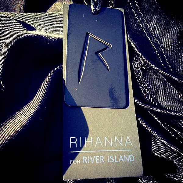 badgalriri instagram image archive image