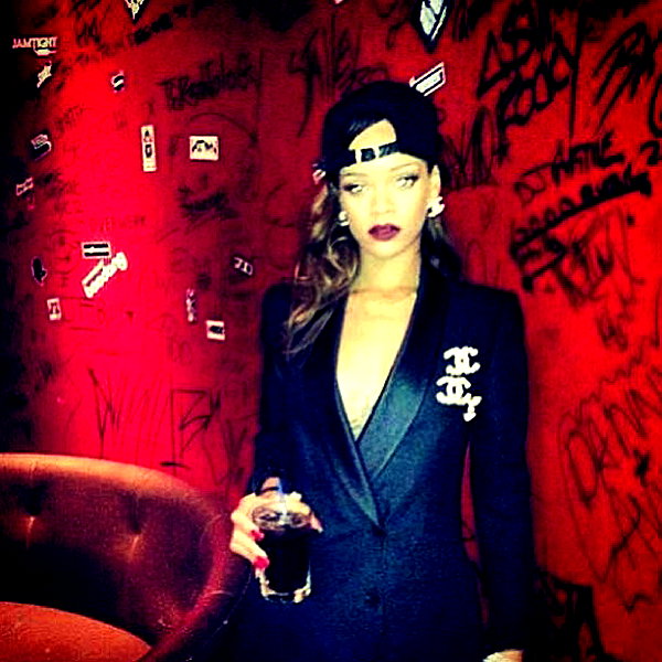 badgalriri instagram image archive image