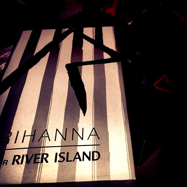 badgalriri instagram image archive image