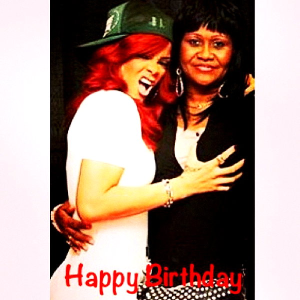 badgalriri instagram image archive image