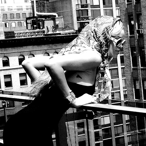 badgalriri instagram image archive image
