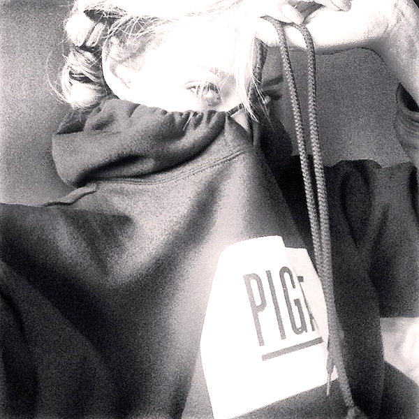 badgalriri instagram image archive image