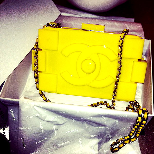 badgalriri instagram image archive image