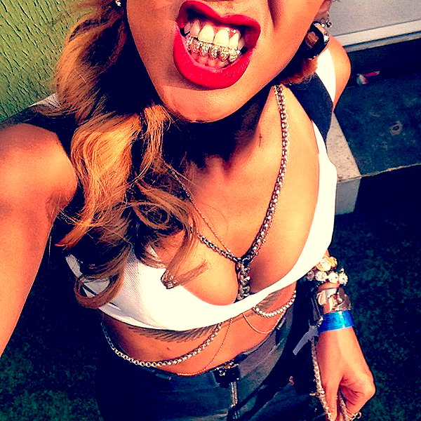 badgalriri instagram image archive image