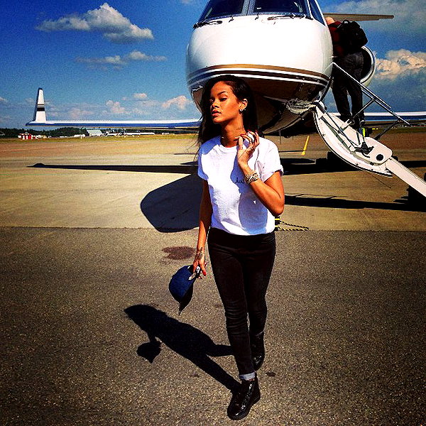 badgalriri instagram image archive image