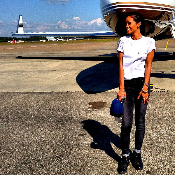 badgalriri instagram image archive image