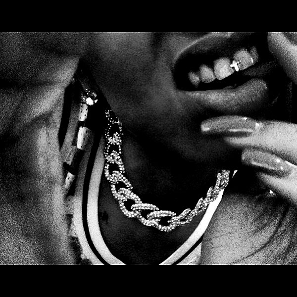 badgalriri instagram image archive image