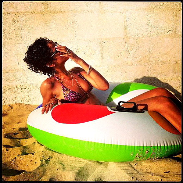 badgalriri instagram image archive image