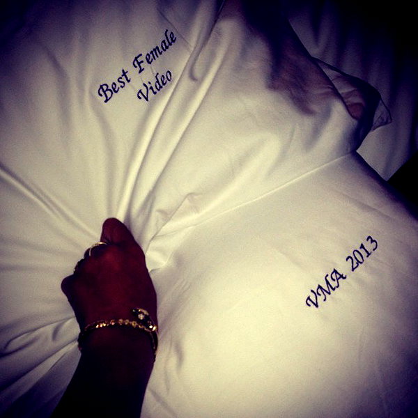 badgalriri instagram image archive image