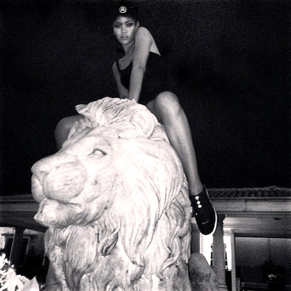 badgalriri instagram image archive image