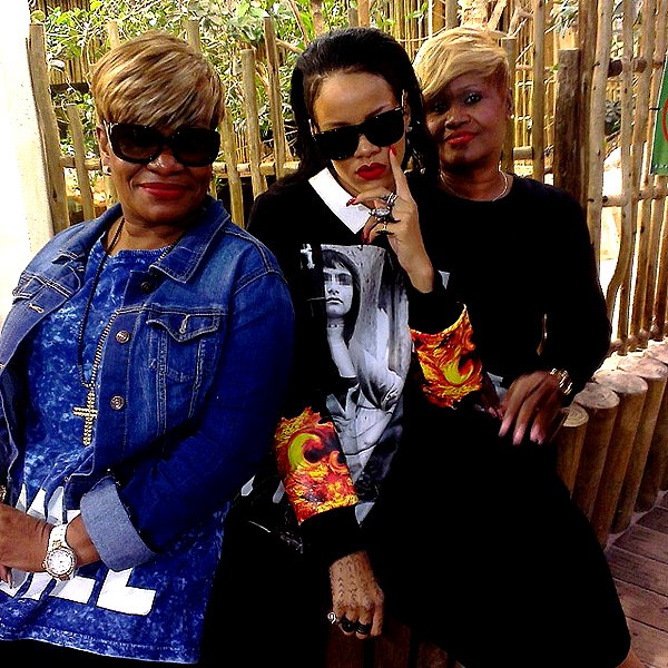 badgalriri instagram image archive image