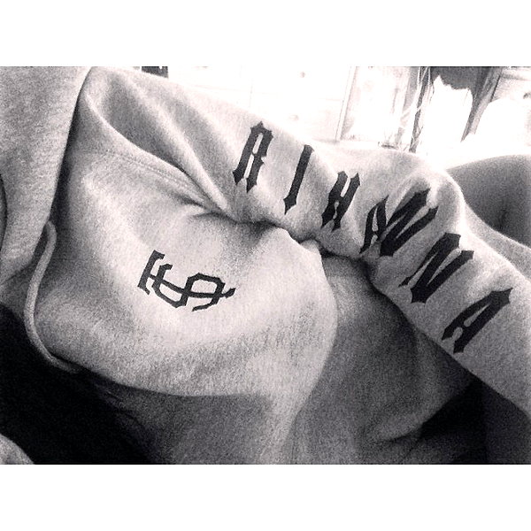 badgalriri instagram image archive image