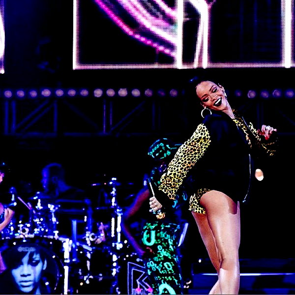 badgalriri instagram image archive image