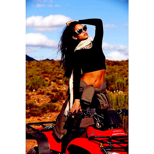 badgalriri instagram image archive image
