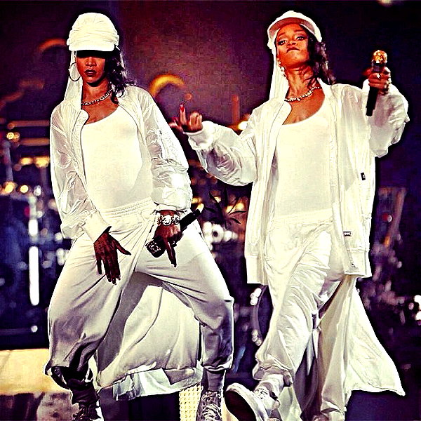 badgalriri instagram image archive image