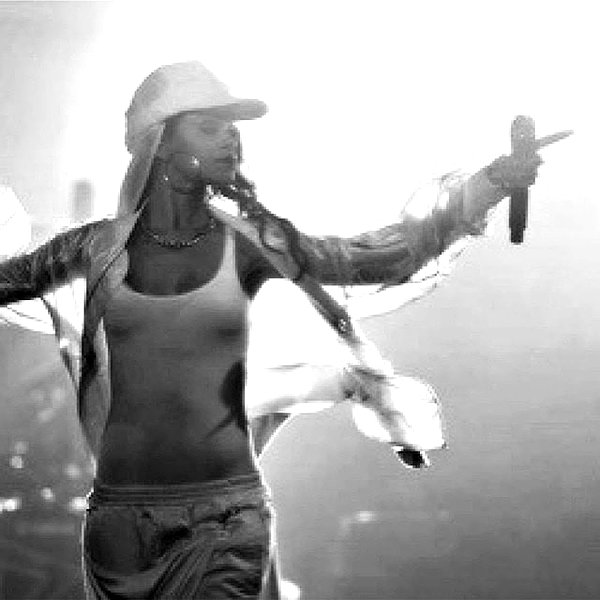 badgalriri instagram image archive image