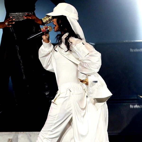 badgalriri instagram image archive image