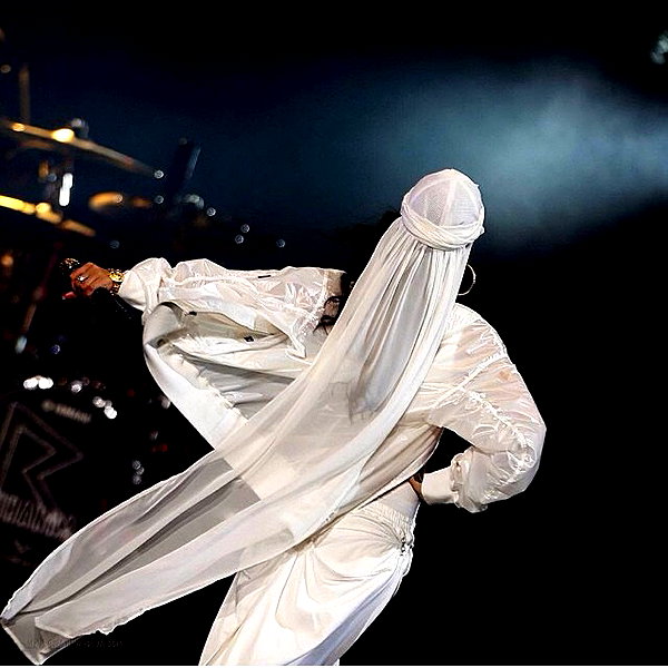 badgalriri instagram image archive image