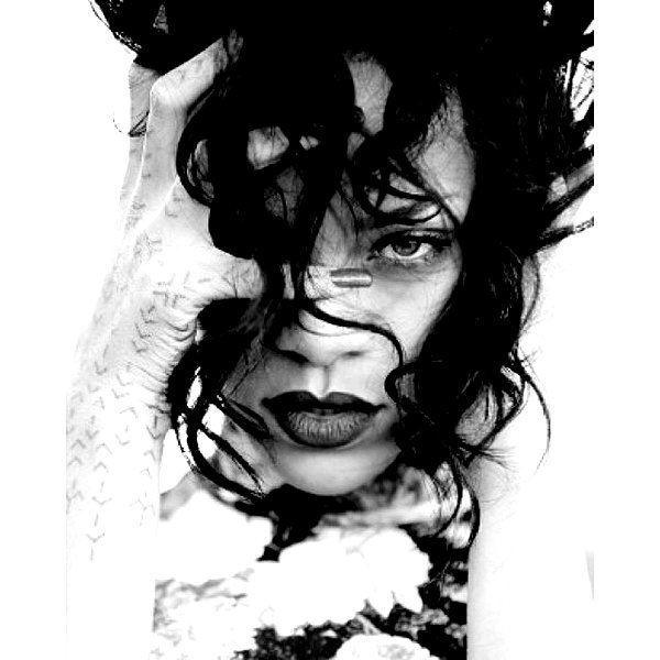badgalriri instagram image archive image
