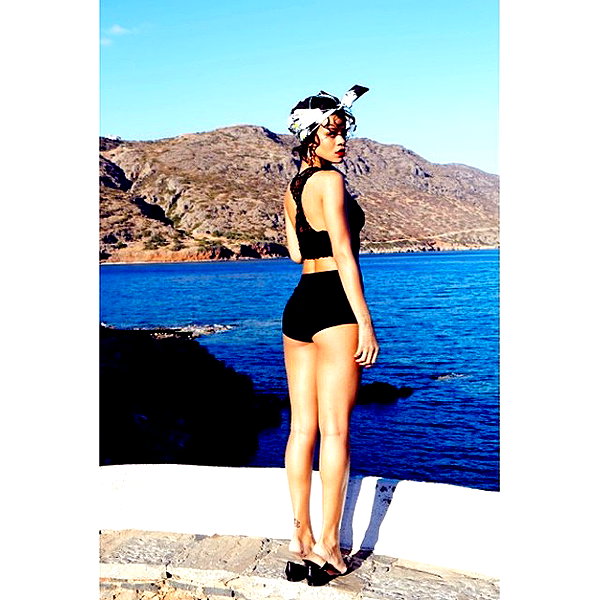badgalriri instagram image archive image