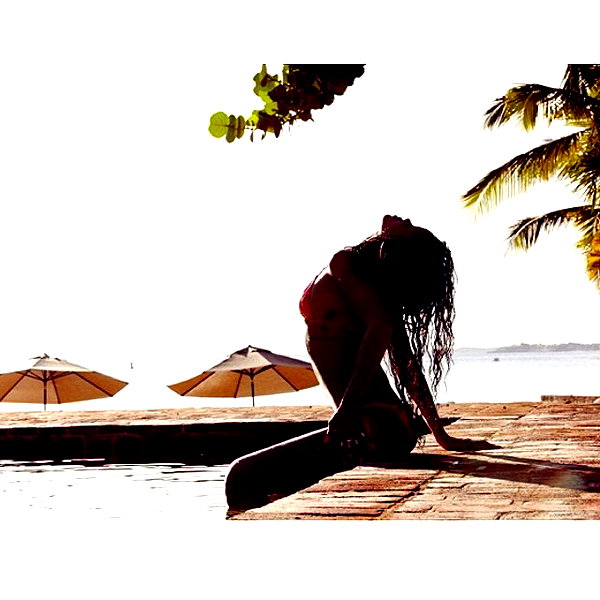 badgalriri instagram image archive image